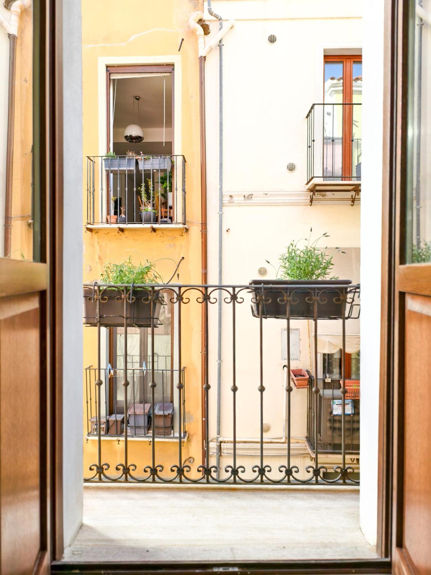 Oidu - Cagliari Suites Exteriér fotografie